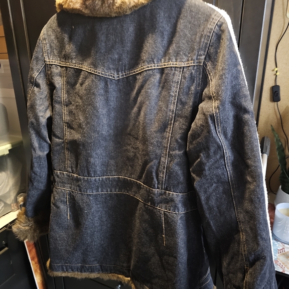 Vintage Penny Lane-esque faux fur coat - Picture 4 of 8